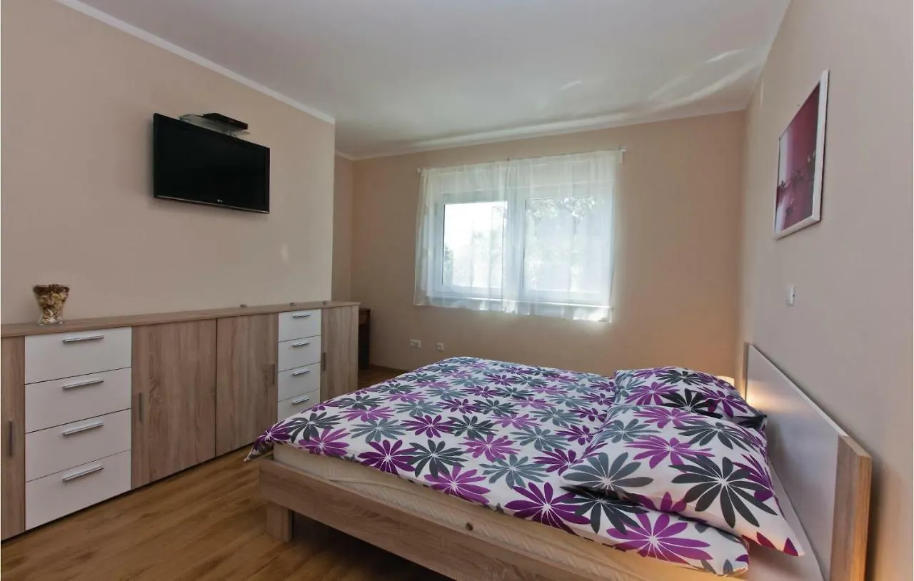 Σπίτι διακοπών Cozy Home In Pula With Outdoor Swimming Pool